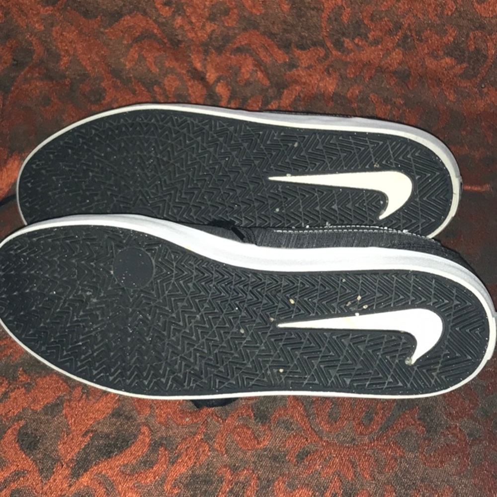 Nike sneakers - Picture 5 of 5